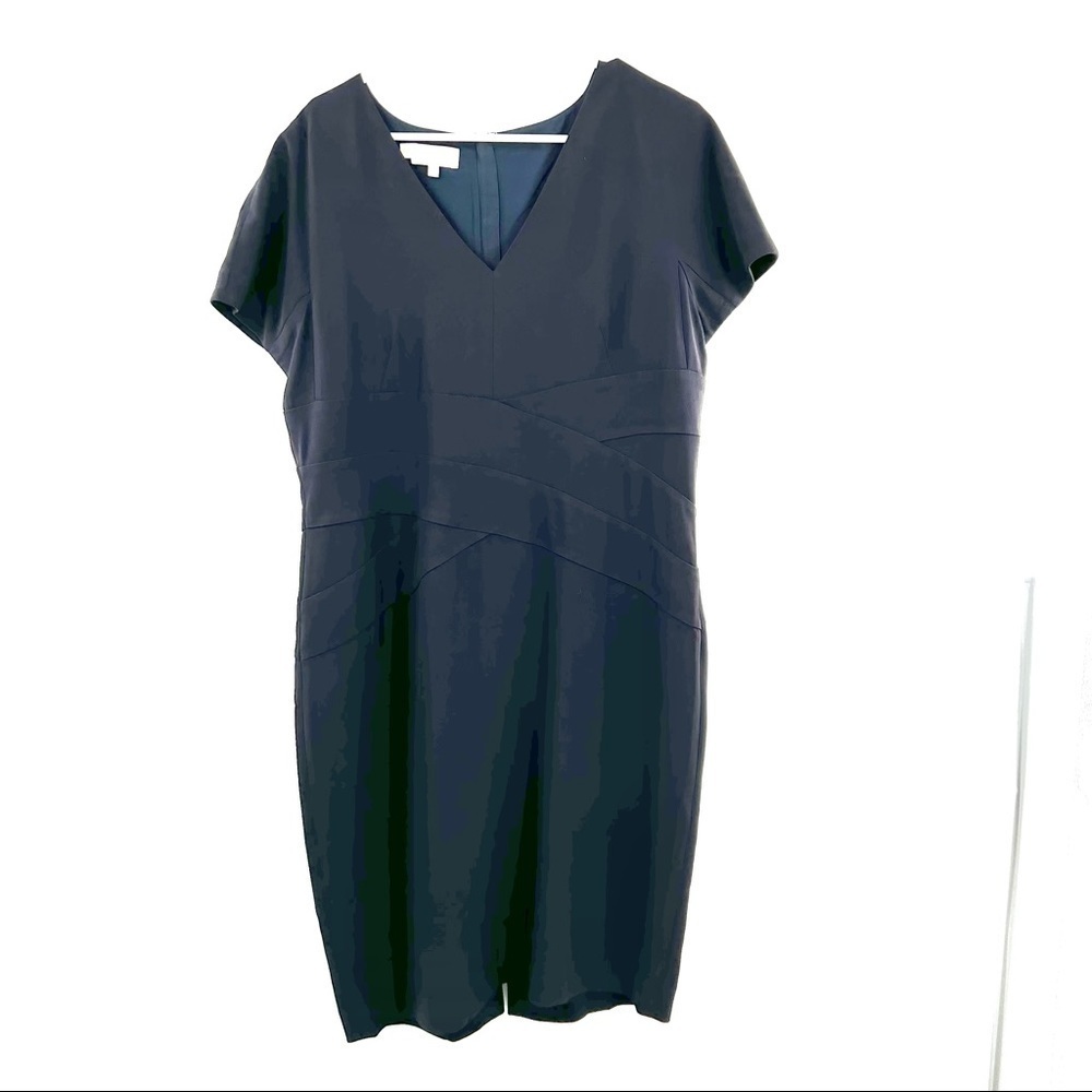 Hobbs black sheath dress size 12 short sleeve